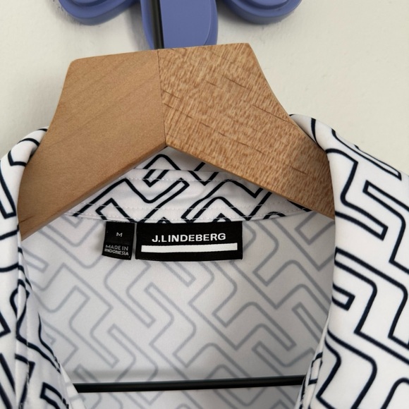 J.Lindberg Women’s Medium Dena Print Sleeveless Golf Top Black White Print - Picture 2 of 5